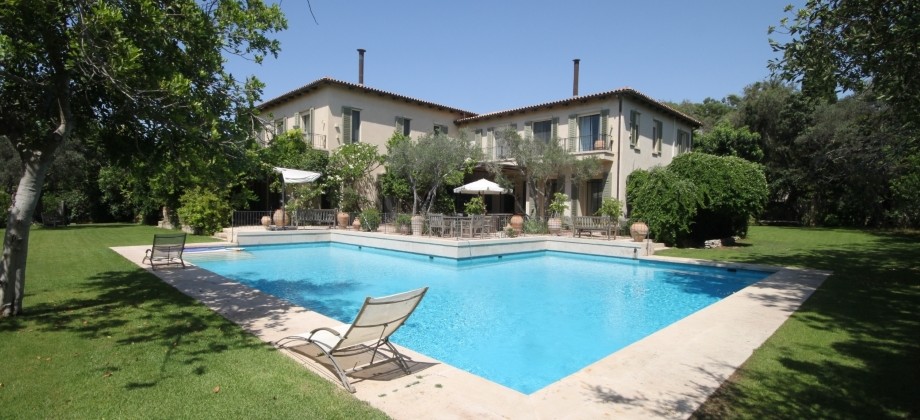 Villa Toscane + Piscine (3 Niveaux) 1.000m² Hertzlia Villa Toscane + Piscine (3 Niveaux) 1.000m² Hertzlia