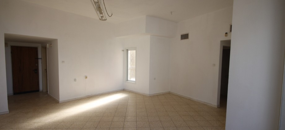 4 Pièces (3 ème étage) Ben Gurion 85m² 4 Pièces (3 ème étage) Ben Gurion 85m²
