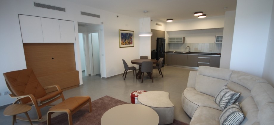 4 Pièces Meublé (8 ème) Entrée Ramat Gan 120m² 4 Pièces Meublé (8 ème) Entrée Ramat Gan 120m²
