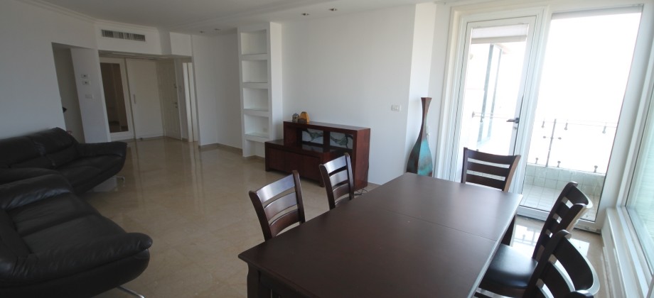 5 Pièces Meublé (Etage elévé) Herbert Samuel 160m² 5 Pièces Meublé (Etage elévé) Herbert Samuel 160m²