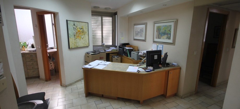 Bureaux 5 Pièces (1.5 Etage) Ibn Gavirol 85m² Bureaux 5 Pièces (1.5 Etage) Ibn Gavirol 85m²