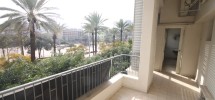 5 Pièces (2.5 ème étage) Kikar Rabin 125m² 5 Pièces (2.5 ème étage) Kikar Rabin 125m²