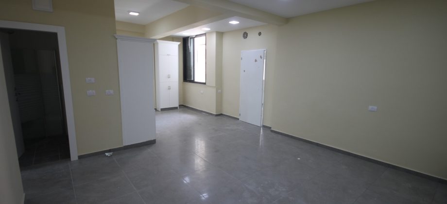 5 Pièces (2 ème étage) Quartier Gan Haïr 85m² 5 Pièces (2 ème étage) Quartier Gan Haïr 85m²