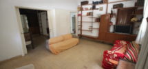 3.5 Pièces (1er étage) Reines 80m² 3.5 Pièces (1er étage) Reines 80m²