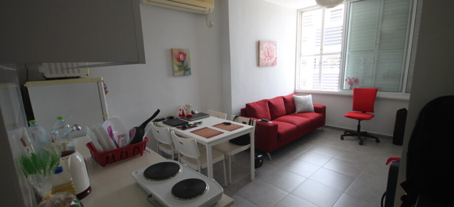 1.5 Pièces (3 ème étage) Antokolski 35m² 1.5 Pièces (3 ème étage) Antokolski 35m²
