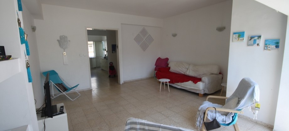 4 Pièces Semi-Meublé (2 ème étage) Frishman 100m²