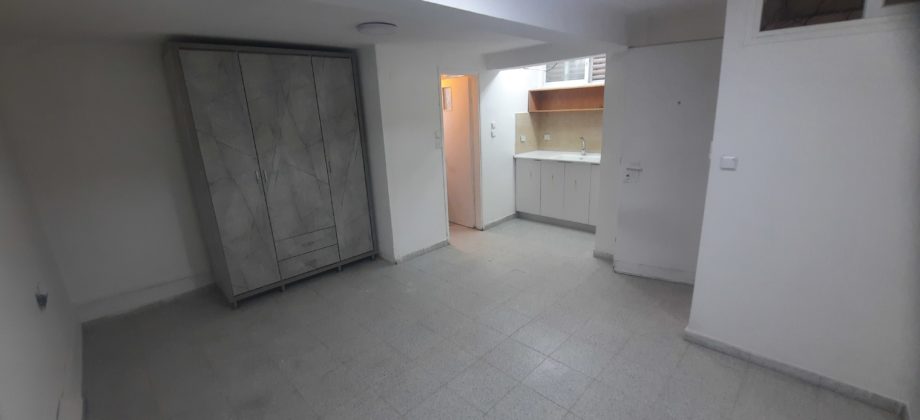 Studio Semi meublé (Rez de Chaussée) Liberman 26m²